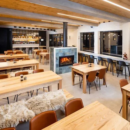 Peakula * Dolny Kubin